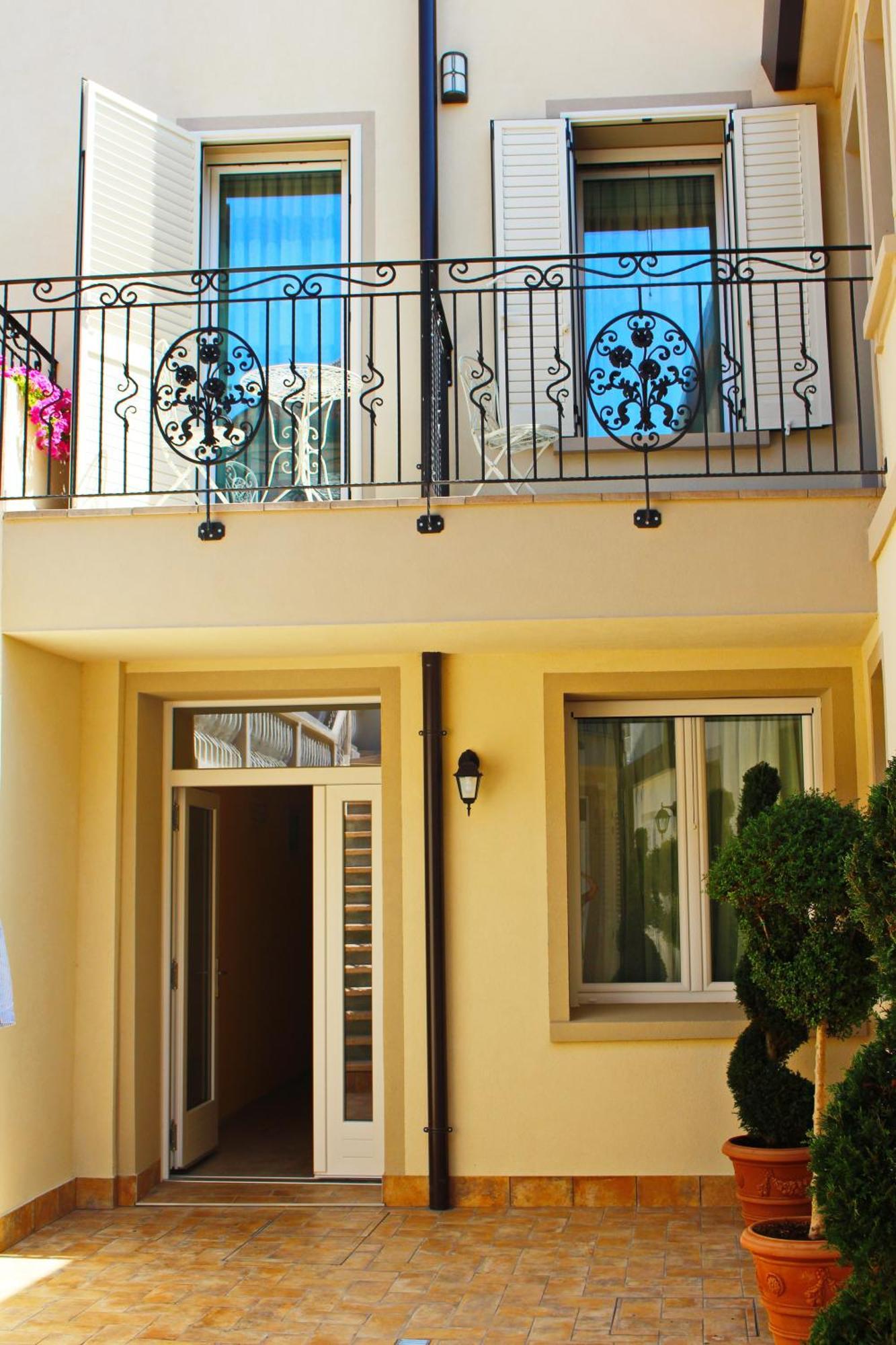 كوماكيو Villa Cavour الغرفة الصورة