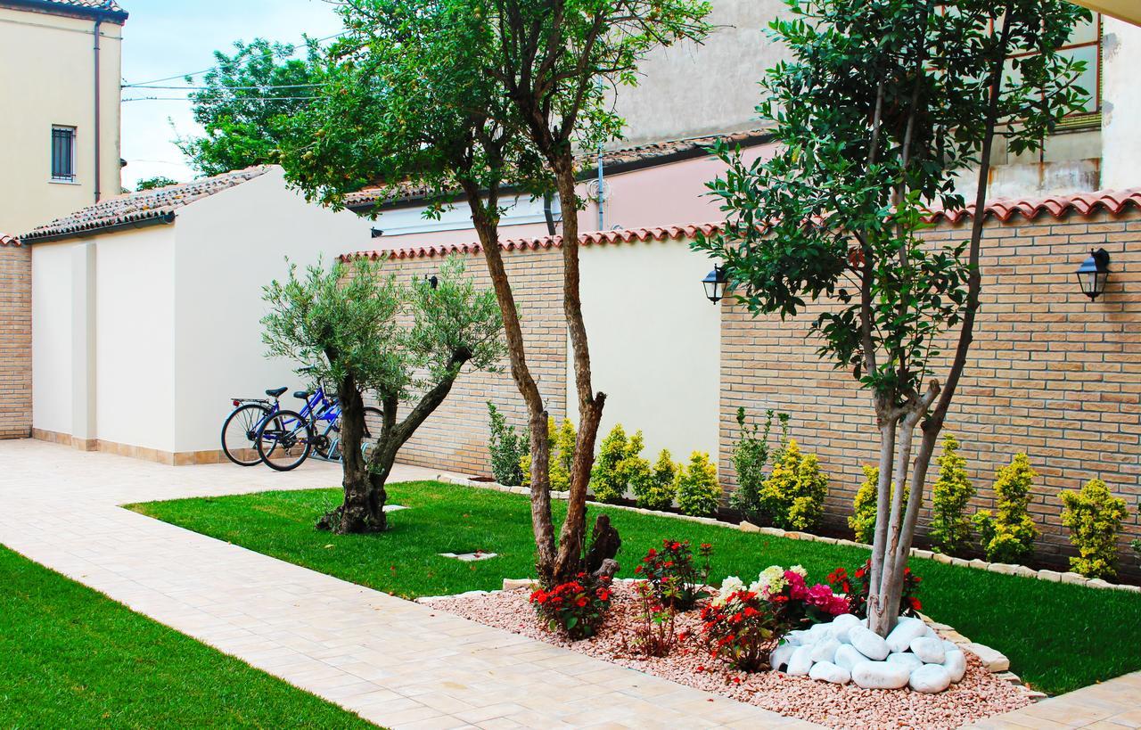 كوماكيو Villa Cavour المظهر الخارجي الصورة