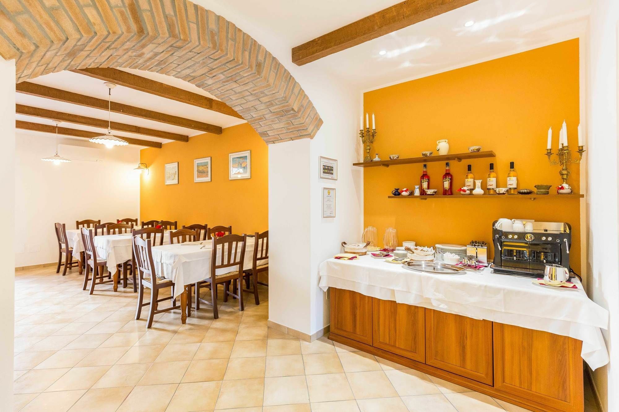 كوماكيو Villa Cavour المظهر الخارجي الصورة